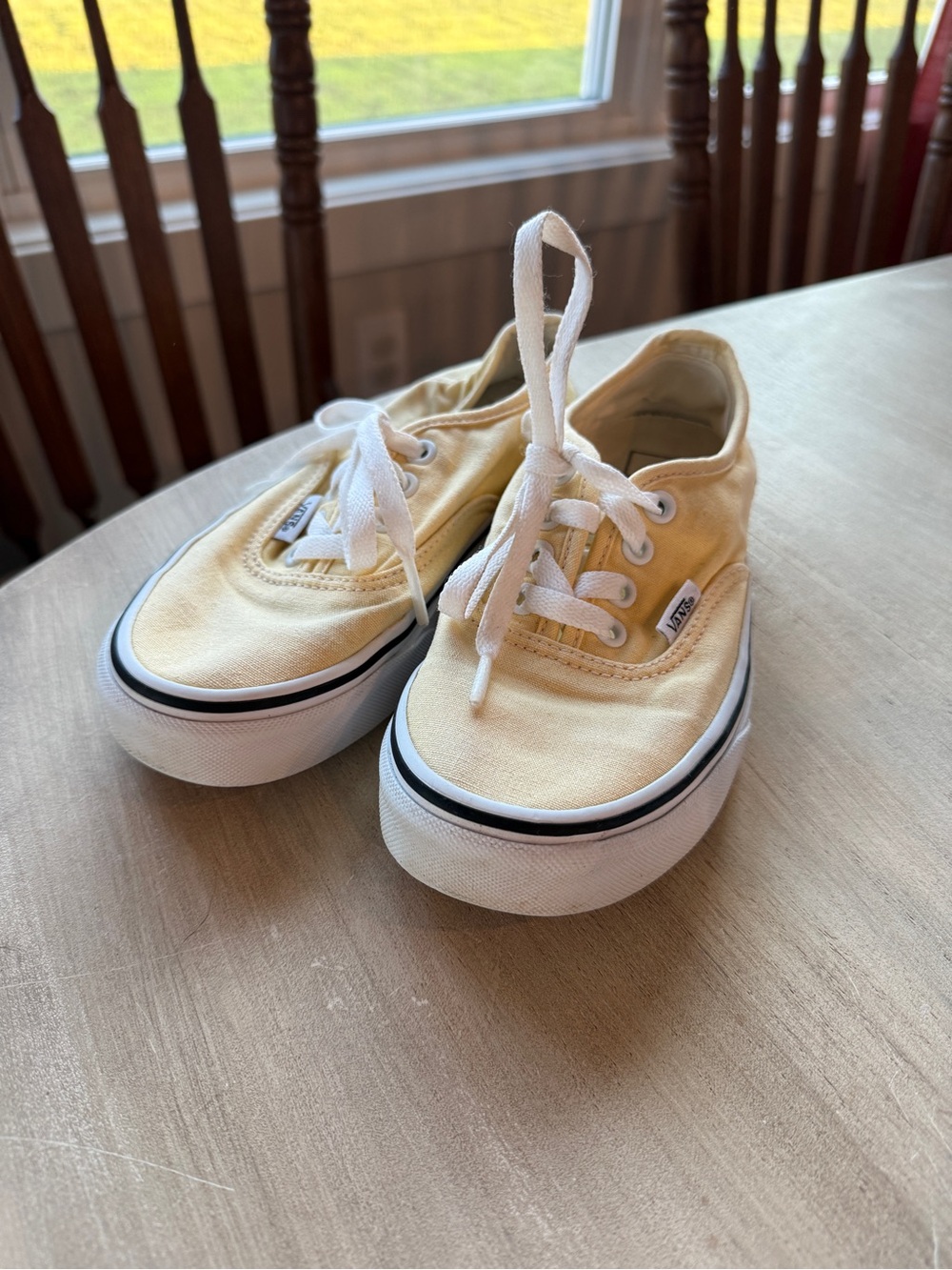 Vans women’s Authentic Canvas Sneakers - Yellow